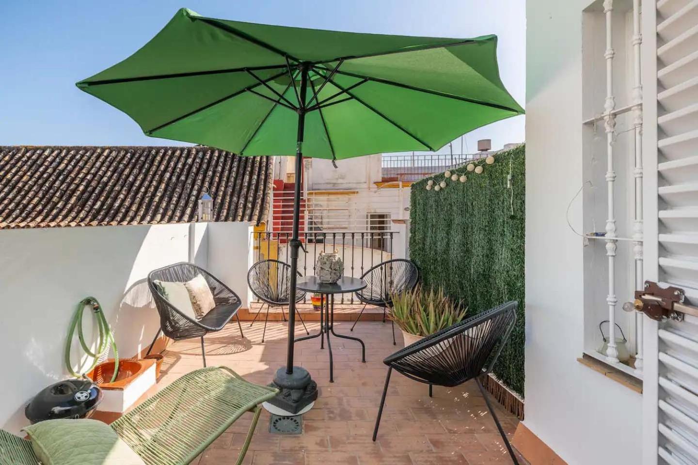 Villa Casa Amores Sevilla Kültér fotó